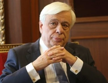 Πρ. Παυλόπουλος: «Η Ανάσταση να μας οδηγεί υπό όρους Αγάπης και αρραγούς Ενότητας»